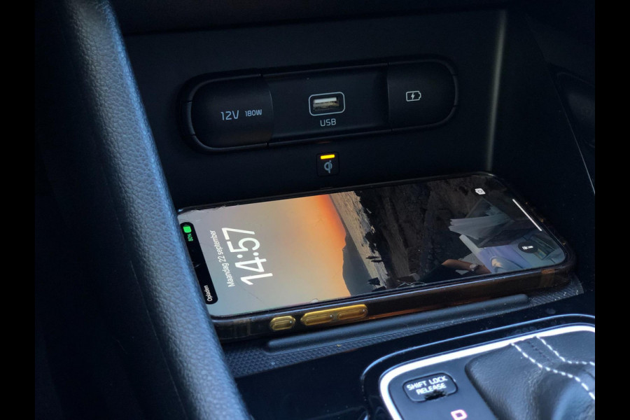 Kia Niro 1.6 GDi Hybrid ComfortLine | Navi, Camera, Carplay/Android, DAB, Cruise, 18'' LMV, Climate, Half leder |