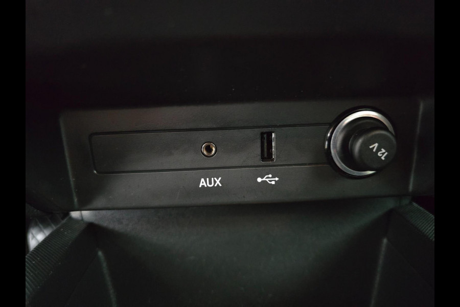 Škoda Fabia Combi Occasion 1.2 TSI JOY met cruisecontrol en bluetooth audio | Tweedehands Skoda fabia combi in zwart | Clima airco