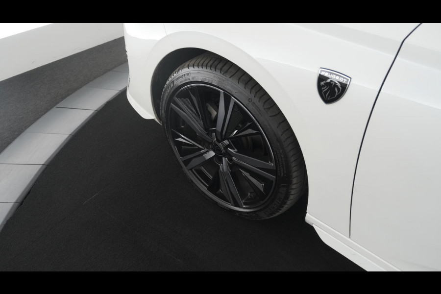 Peugeot 308 PureTech 130 GT Pack Business | Camera | Dodehoekdetectie | Apple Carplay Peugeot 308 PureTech 130 GT Pack Business | Camera | Dodehoekdetectie | Apple Carplay