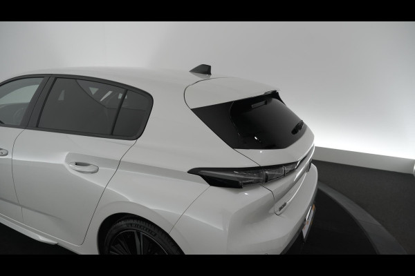 Peugeot 308 PureTech 130 GT Pack Business | Camera | Dodehoekdetectie | Apple Carplay Peugeot 308 PureTech 130 GT Pack Business | Camera | Dodehoekdetectie | Apple Carplay