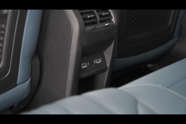 Peugeot 308 PureTech 130 GT Pack Business | Camera | Dodehoekdetectie | Apple Carplay Peugeot 308 PureTech 130 GT Pack Business | Camera | Dodehoekdetectie | Apple Carplay