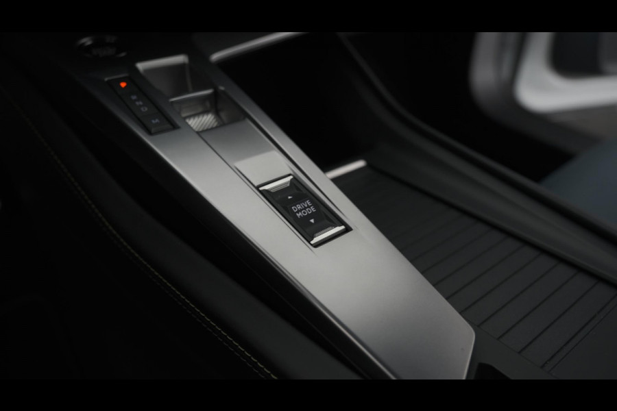 Peugeot 308 PureTech 130 GT Pack Business | Camera | Dodehoekdetectie | Apple Carplay Peugeot 308 PureTech 130 GT Pack Business | Camera | Dodehoekdetectie | Apple Carplay