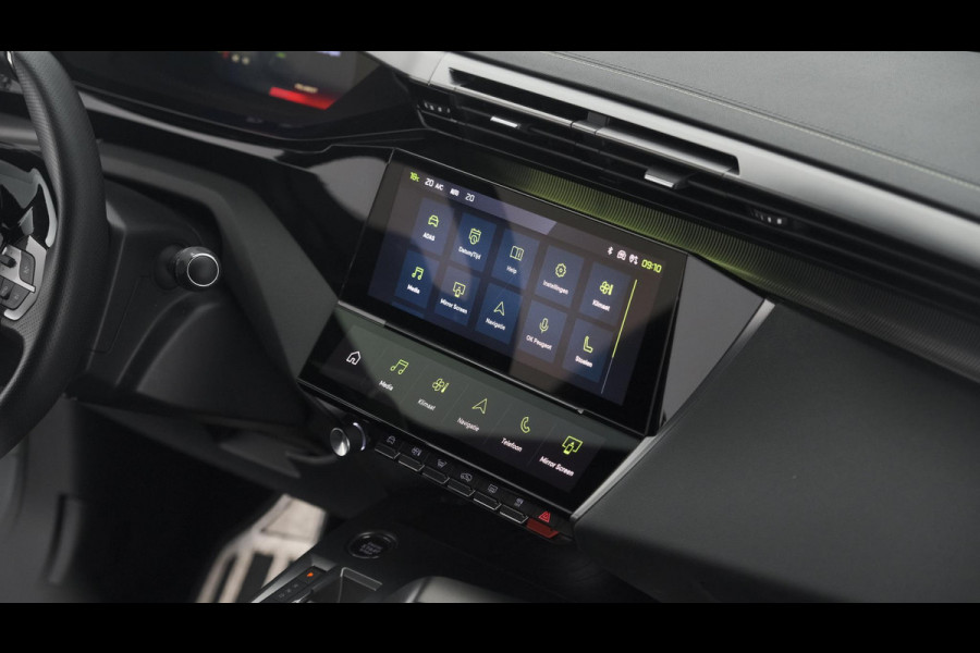 Peugeot 308 PureTech 130 GT Pack Business | Camera | Dodehoekdetectie | Apple Carplay Peugeot 308 PureTech 130 GT Pack Business | Camera | Dodehoekdetectie | Apple Carplay