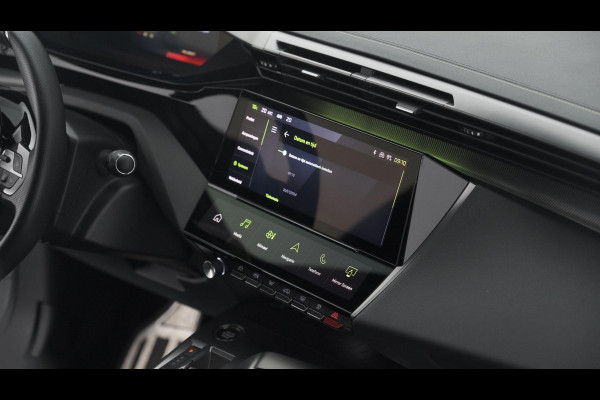 Peugeot 308 PureTech 130 GT Pack Business | Camera | Dodehoekdetectie | Apple Carplay Peugeot 308 PureTech 130 GT Pack Business | Camera | Dodehoekdetectie | Apple Carplay