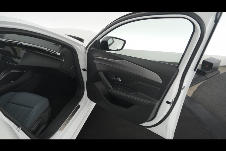 Peugeot 308 PureTech 130 GT Pack Business | Camera | Dodehoekdetectie | Apple Carplay Peugeot 308 PureTech 130 GT Pack Business | Camera | Dodehoekdetectie | Apple Carplay