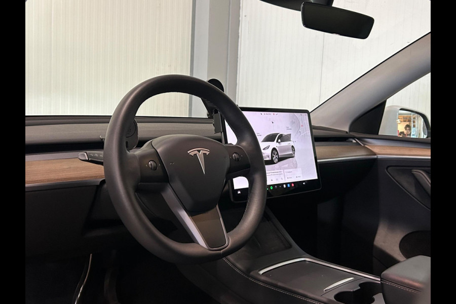 Tesla Model Y RWD 58 kWh | NAP | TREKHAAK | ZONNEDAK | TESLA GARANTIE