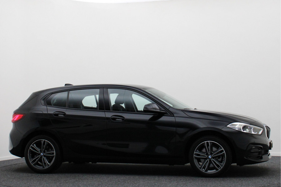 BMW 1-serie 118i Introduction Edition