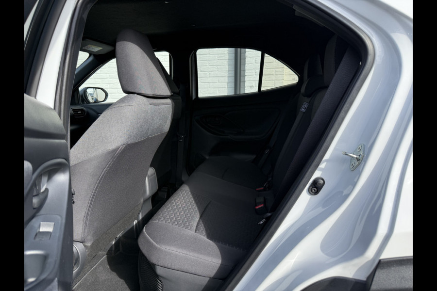 Toyota Yaris Cross 1.5 Hybrid Team D | CarPlay | Camera | ACC | Keyless | LED | DAB+ | 17 inch