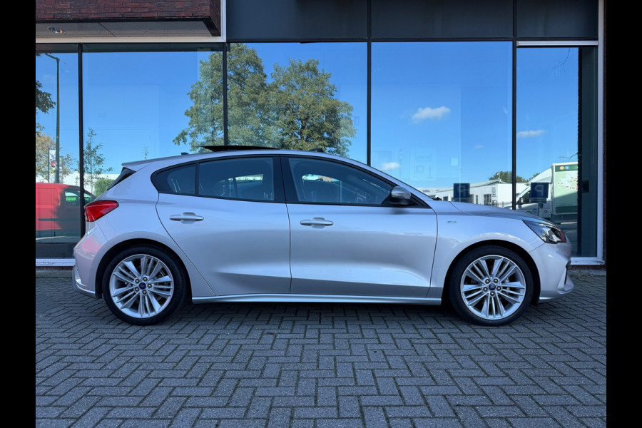 Ford Focus 1.5 EcoBoost ST Line Business - Automaat - Panoramadak - Navi - Org.NL