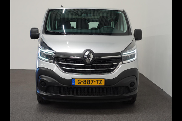 Renault Trafic Passenger 2.0 dCi 120 L2H1 9 Persoons Airco Bluetooth  Led  Parkeersensoren