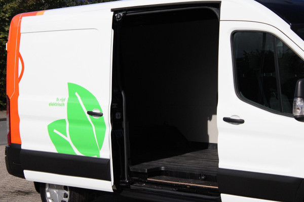 Ford E-Transit 350 L3H2 Trend 68 kWh 184pk | Zuid | Post NL Subco uitvoering | Power onboard | SYNC 4 Navigatie