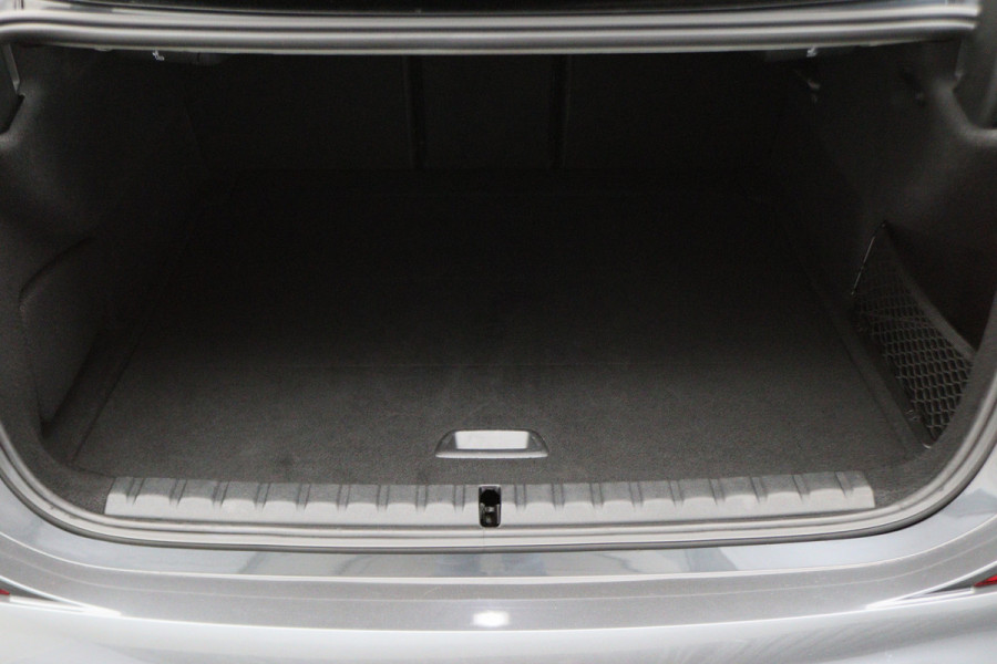 BMW 2 Serie Gran Coupé 218i High Executive Leer, HiFi Sound System, Camera, Cruise, Apple Carplay, DAB, Trekhaak, 19''