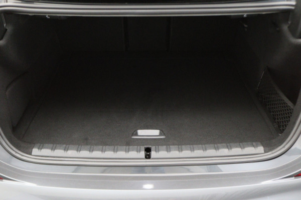 BMW 2 Serie Gran Coupé 218i High Executive Leer, HiFi Sound System, Camera, Cruise, Apple Carplay, DAB, Trekhaak, 19''