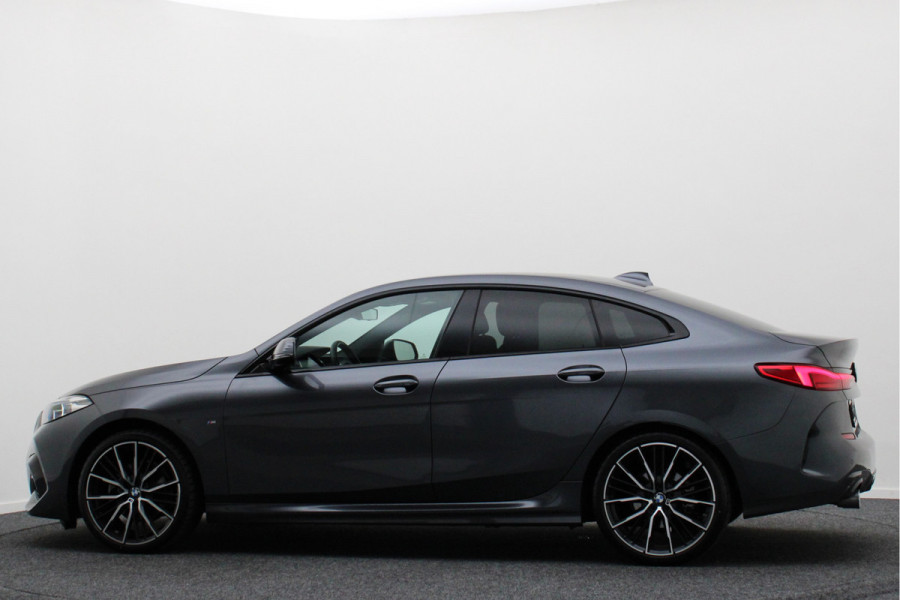 BMW 2 Serie Gran Coupé 218i High Executive Leer, HiFi Sound System, Camera, Cruise, Apple Carplay, DAB, Trekhaak, 19''