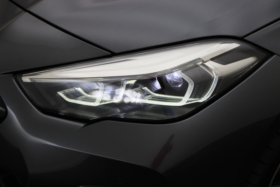 BMW 2 Serie Gran Coupé 218i High Executive Leer, HiFi Sound System, Camera, Cruise, Apple Carplay, DAB, Trekhaak, 19''