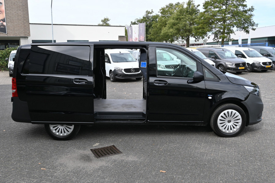 Mercedes-Benz Vito 116 CDI Lang 2 Schuifdeuren, Distronic, 2500 kg trekhaak, Audio 40 navigatie met camera