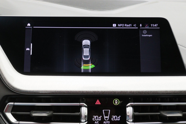 BMW 2 Serie Gran Coupé 218i High Executive Leer, HiFi Sound System, Camera, Cruise, Apple Carplay, DAB, Trekhaak, 19''