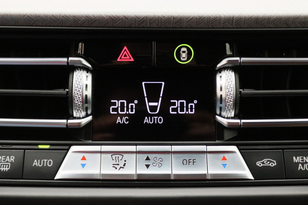 BMW 2 Serie Gran Coupé 218i High Executive Leer, HiFi Sound System, Camera, Cruise, Apple Carplay, DAB, Trekhaak, 19''