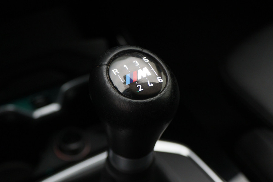 BMW 2 Serie Gran Coupé 218i High Executive Leer, HiFi Sound System, Camera, Cruise, Apple Carplay, DAB, Trekhaak, 19''