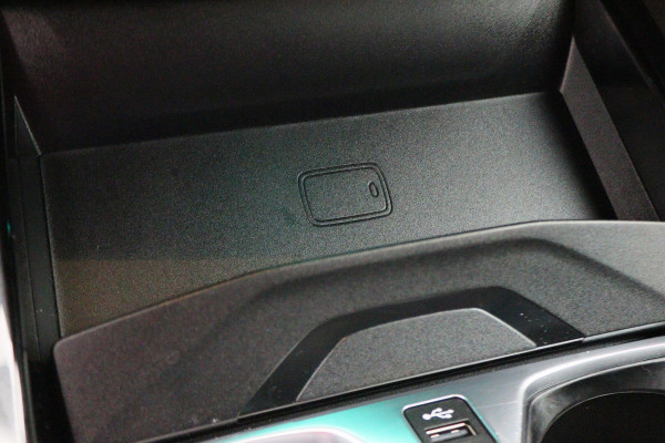 BMW 2 Serie Gran Coupé 218i High Executive Leer, HiFi Sound System, Camera, Cruise, Apple Carplay, DAB, Trekhaak, 19''