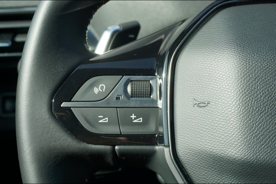 Peugeot 3008 195PK PHEV Allure ADAPTIVE | CAMERA | DODEHOEK | KEYLESS!