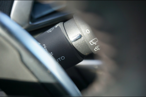 Peugeot 3008 195PK PHEV Allure ADAPTIVE | CAMERA | DODEHOEK | KEYLESS!