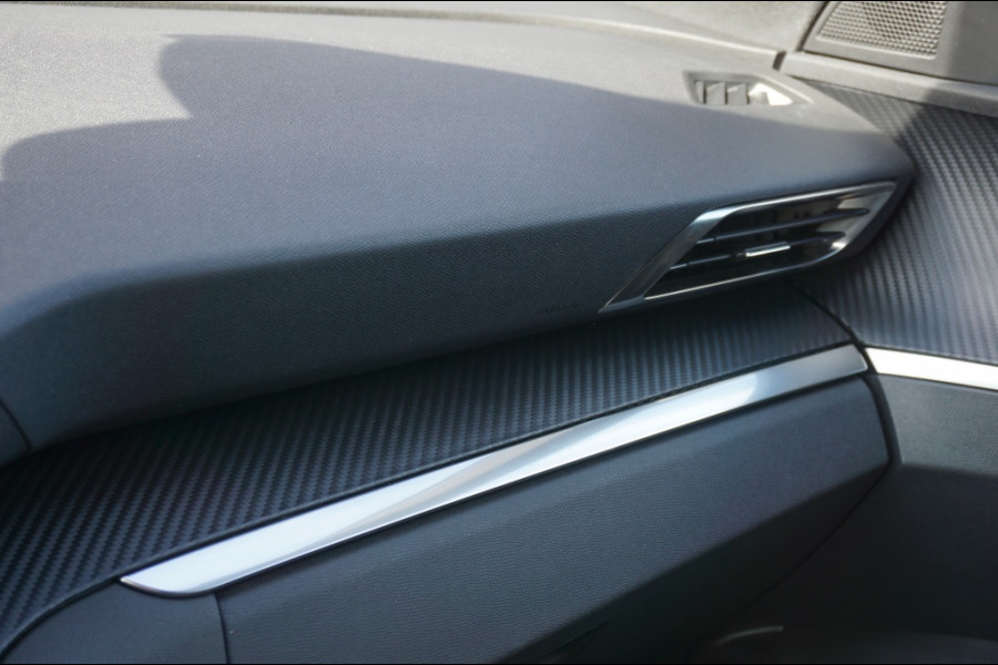 Peugeot 3008 195PK PHEV Allure ADAPTIVE | CAMERA | DODEHOEK | KEYLESS!