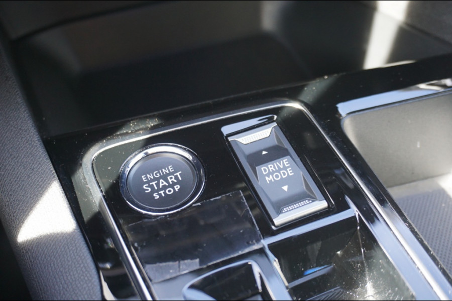 Peugeot 3008 195PK PHEV Allure ADAPTIVE | CAMERA | DODEHOEK | KEYLESS!