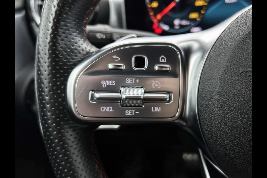 Mercedes-Benz A-Klasse 200 Business Solution AMG(NL-auto, Dealer onderhoud, Trekhaak, Navi, Camera, StoelV, Etc) Mercedes-Benz A-Klasse 200 Business Solution AMG(NL-auto, Dealer onderhoud, Trekhaak, Navi, Camera, StoelV, Etc)