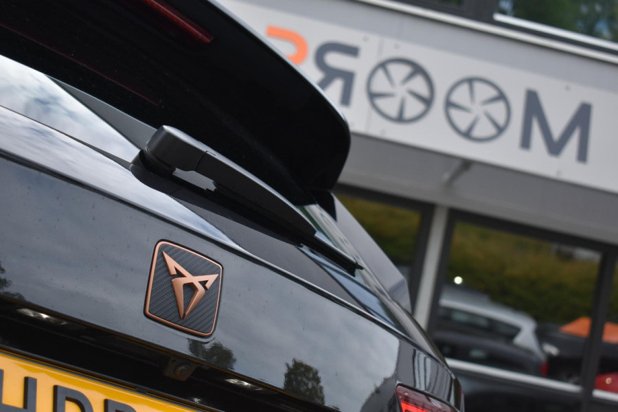 CUPRA Ateca 2.0 TSI 4DRIVE Limited Edition Akra Pano BBD Virtual Lane 360C Trekhaak