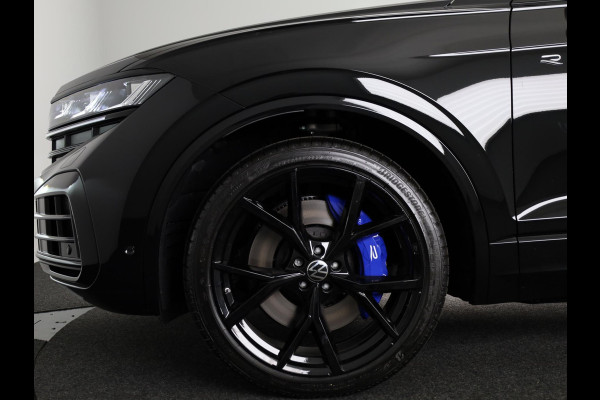 Volkswagen Touareg 3.0 TSi eHybrid 4MOTION R Edition 462PK PHEV| DYNAUDIO | Lederpakket "Puglia" |Luchtvering 22 Inch LM | Trekhaak incl Assistent |