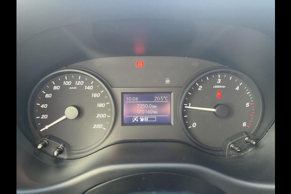 Mercedes-Benz Vito 110 CDI*3PERSOONS*A/C*CAM*TEL*CARPLAY*DAB* Mercedes-Benz Vito 110 CDI*3PERSOONS*A/C*CAM*TEL*CARPLAY*DAB*