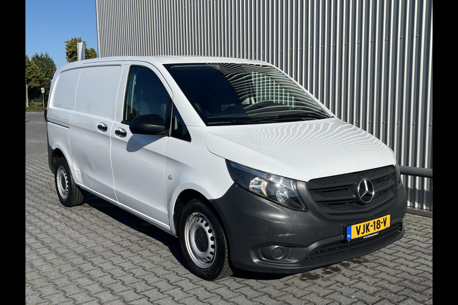Mercedes-Benz Vito 110 CDI*3PERSOONS*A/C*CAM*TEL*CARPLAY*DAB* Mercedes-Benz Vito 110 CDI*3PERSOONS*A/C*CAM*TEL*CARPLAY*DAB*