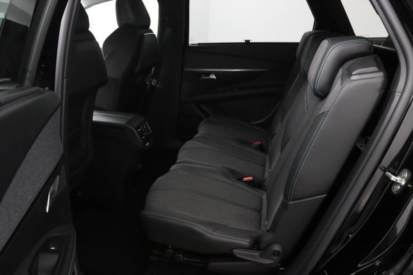 Peugeot 5008 1.2 PureTech*NAVI*CAM*HAAK*CRUISE*ECC*CARPLAY*7PER