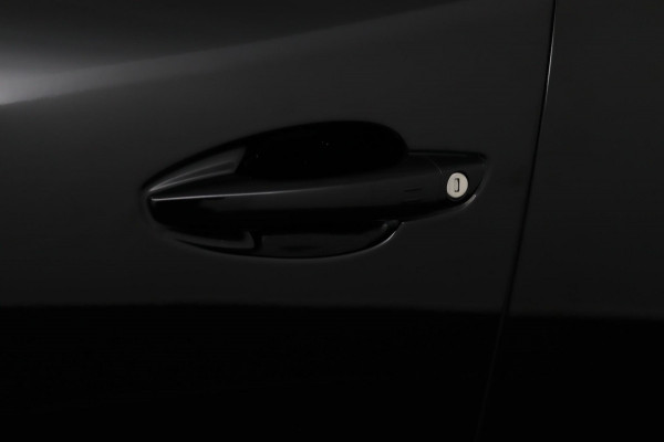 Peugeot 5008 1.2 PureTech*NAVI*CAM*HAAK*CRUISE*ECC*CARPLAY*7PER