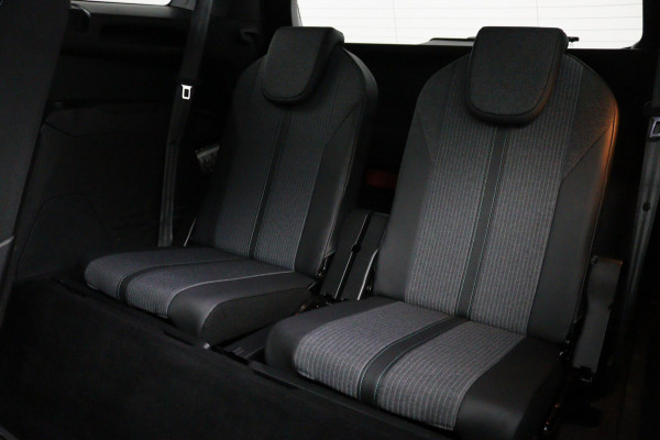 Peugeot 5008 1.2 PureTech*NAVI*CAM*HAAK*CRUISE*ECC*CARPLAY*7PER