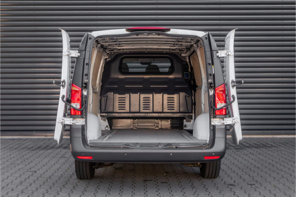 Mercedes-Benz Vito 116 CDI Extra Lang XL Automaat Audio 40 - Carplay Mercedes-Benz Vito 116 CDI Extra Lang XL Automaat Audio 40 - Carplay