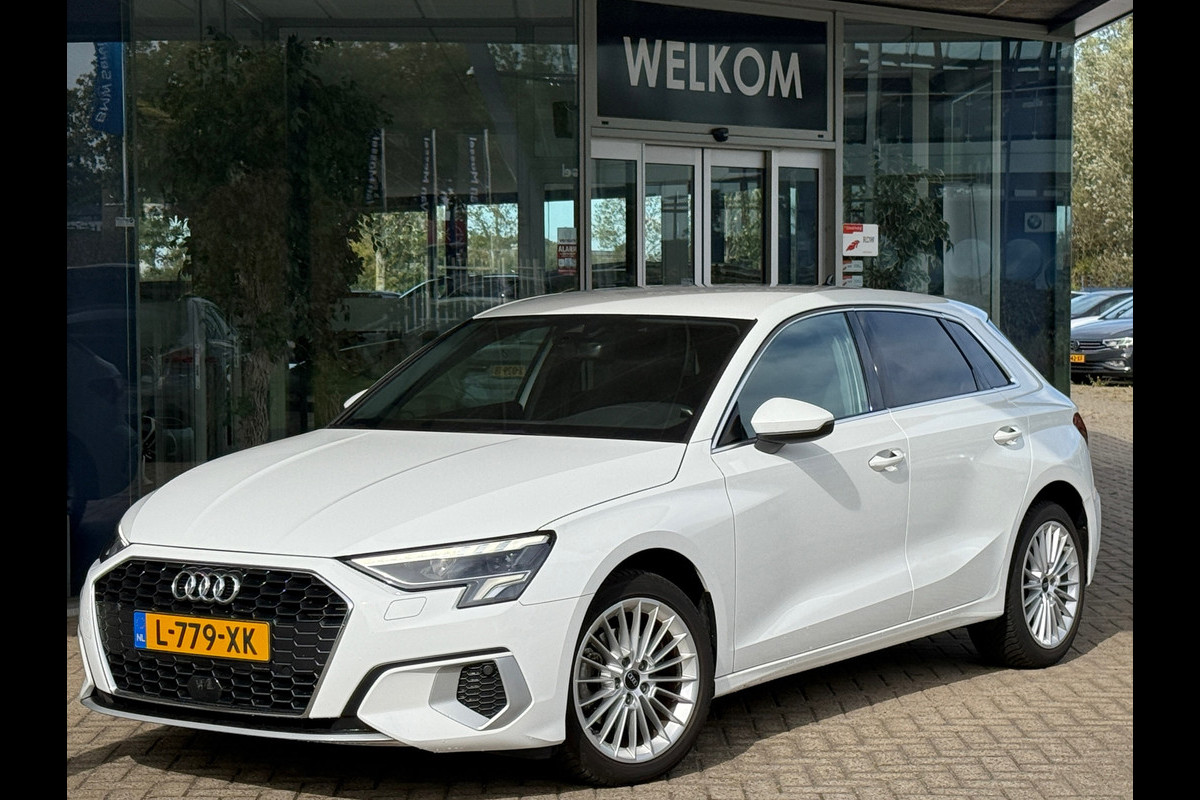 Audi A3 Sportback 35 TFSI 150PK Advanced Matrix|Sportstoelen|Dealer Onderhouden Audi A3 Sportback 35 TFSI 150PK Advanced Matrix|Sportstoelen|Dealer Onderhouden