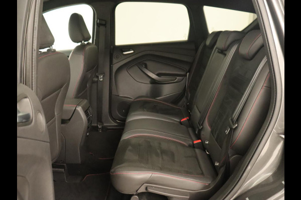 Ford Kuga 1.5 EcoBoost ST Line | Stoelverwarming | Trekhaak | Half leder | Carplay | Camera | Park Assist | Navigatie | Climate control | Cruise control