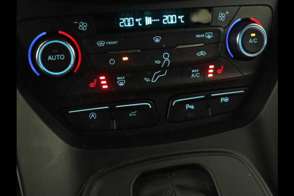 Ford Kuga 1.5 EcoBoost ST Line | Stoelverwarming | Trekhaak | Half leder | Carplay | Camera | Park Assist | Navigatie | Climate control | Cruise control