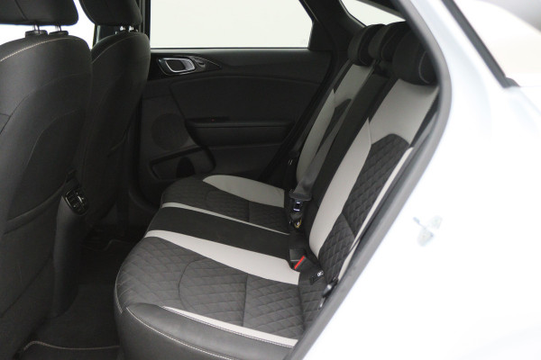 Kia ProCeed 1.0 T-GDI GT-Line Edition Camera, Apple Carplay, Lane Assist, Climate, DAB, PDC