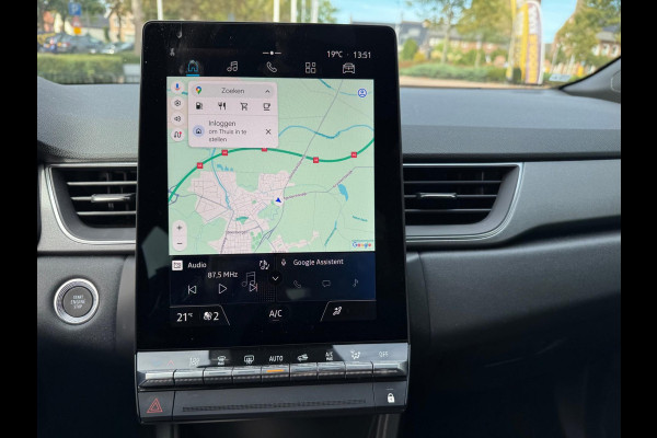 Renault Captur 1.6 E-Tech Full Hybrid 145 Techno Nieuw Model! Navi / LM 17'' / camera / Apple & Android auto / P-sensoren