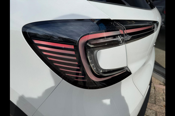 Renault Captur 1.6 E-Tech Full Hybrid 145 Techno Nieuw Model! Navi / LM 17'' / camera / Apple & Android auto / P-sensoren