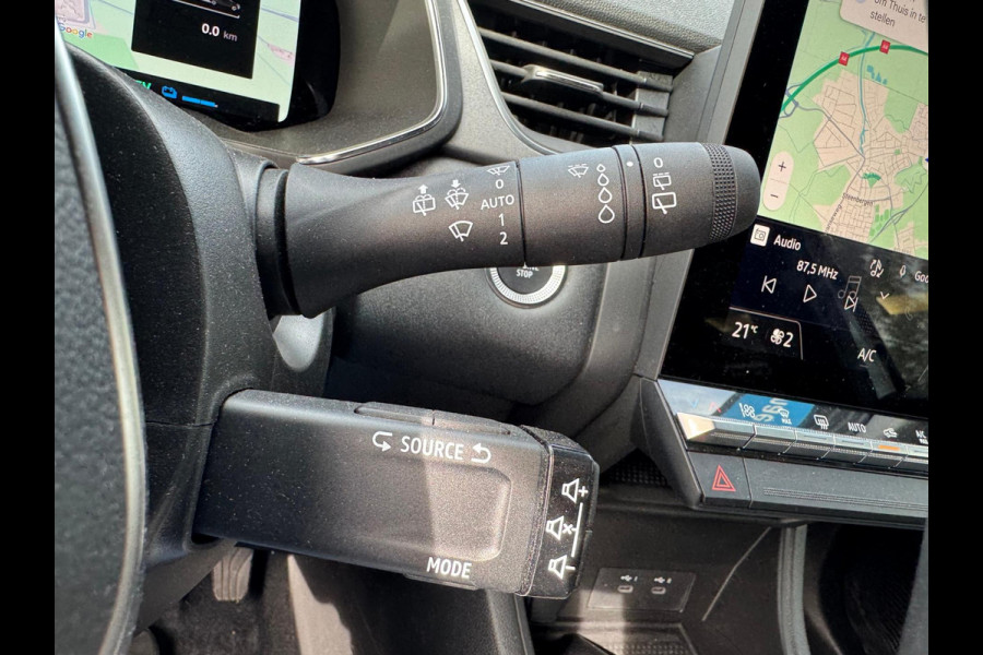 Renault Captur 1.6 E-Tech Full Hybrid 145 Techno Nieuw Model! Navi / LM 17'' / camera / Apple & Android auto / P-sensoren