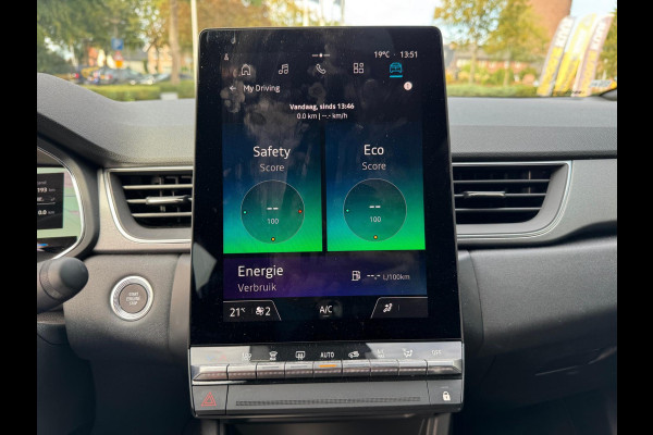 Renault Captur 1.6 E-Tech Full Hybrid 145 Techno Nieuw Model! Navi / LM 17'' / camera / Apple & Android auto / P-sensoren