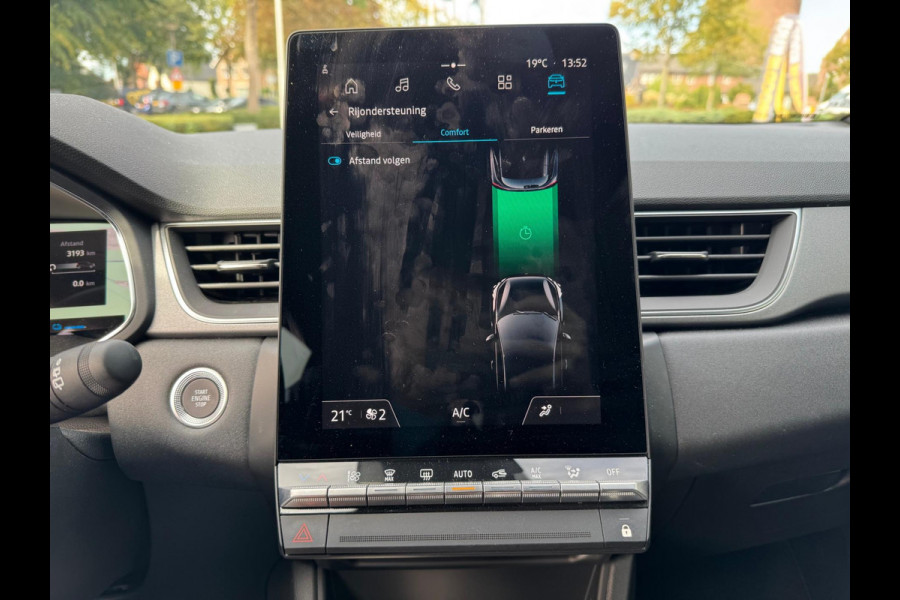 Renault Captur 1.6 E-Tech Full Hybrid 145 Techno Nieuw Model! Navi / LM 17'' / camera / Apple & Android auto / P-sensoren