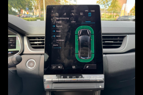 Renault Captur 1.6 E-Tech Full Hybrid 145 Techno Nieuw Model! Navi / LM 17'' / camera / Apple & Android auto / P-sensoren