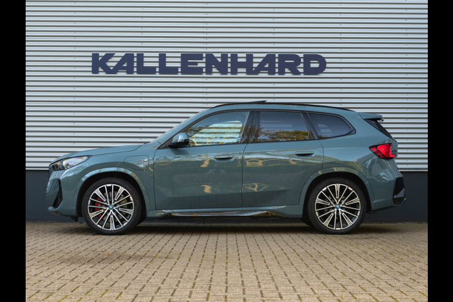 BMW X1 xDrive30e M-Sport Pro - Pano - Trekhaak - Driving Ass Prof - Harman Kardon