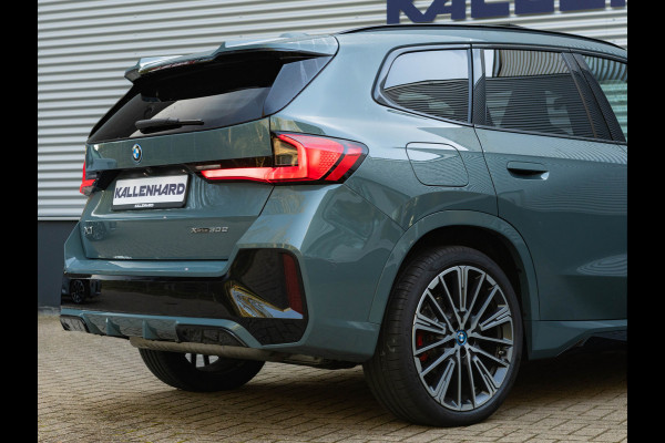 BMW X1 xDrive30e M-Sport Pro - Pano - Trekhaak - Driving Ass Prof - Harman Kardon