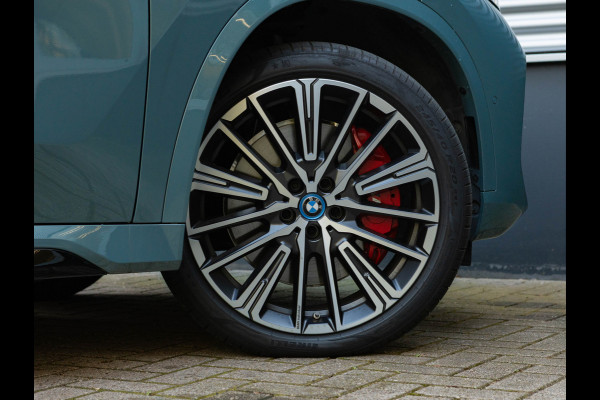 BMW X1 xDrive30e M-Sport Pro - Pano - Trekhaak - Driving Ass Prof - Harman Kardon